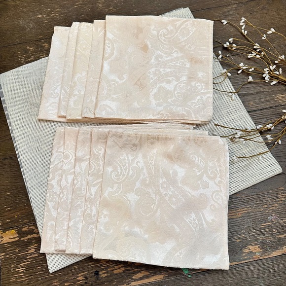 Ralph Lauren Other - Ralph Lauren Home Set Of 10 Paisley Cream Damask Cotton Blend Napkins NEW